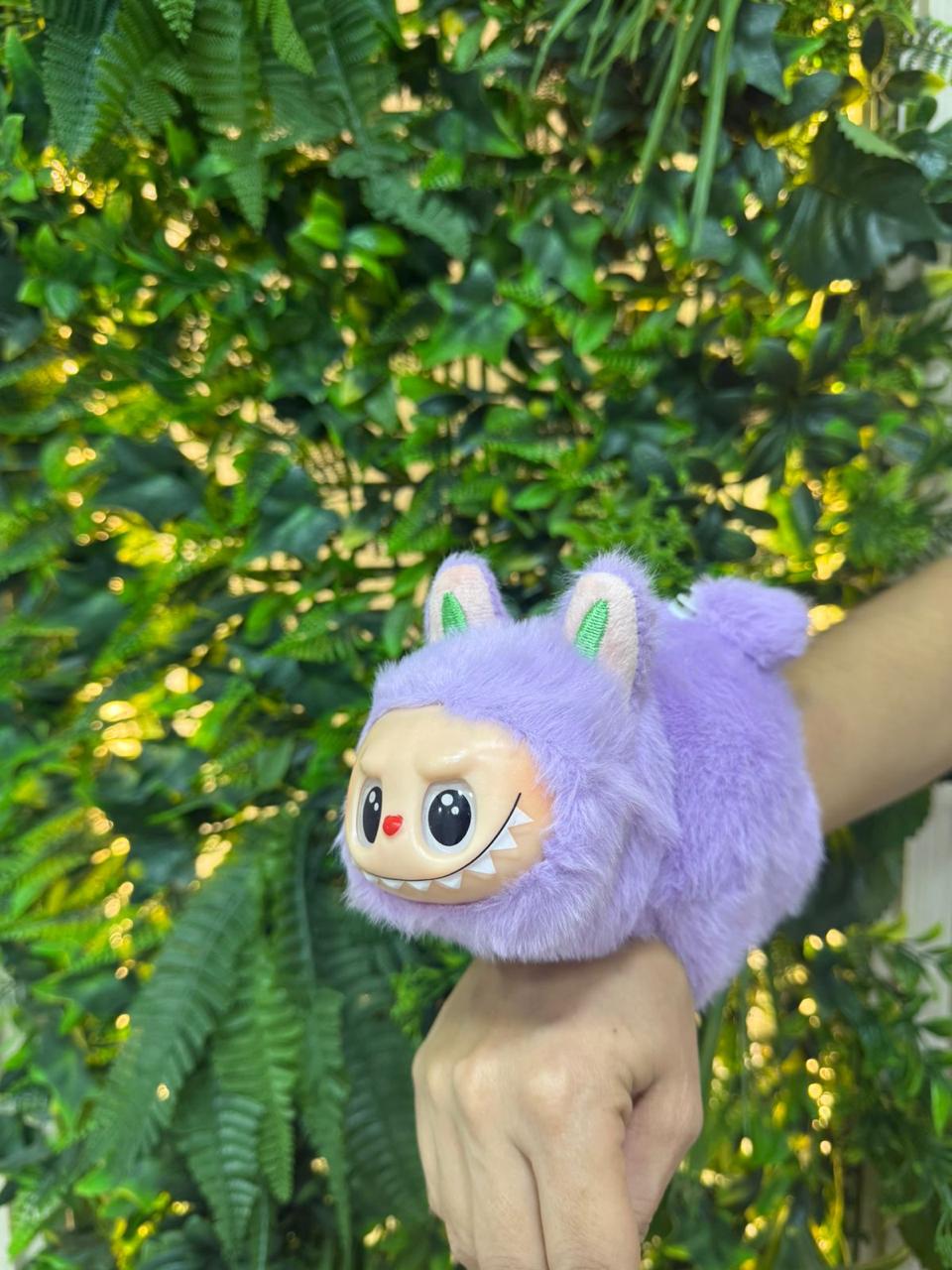 Labubu brazalete - Color: Morado